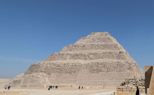 Самая старая пирамида Египта, закрытая с 2006 года, вновь открывается для посетителей.