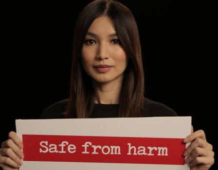 Джемма Чан разделяет мощные истории о жертвах сексуального насилия в новом фильме действий